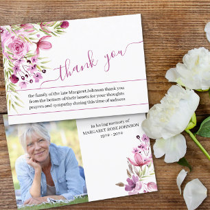 Photo avec fleurs roses violettes et faire-part de