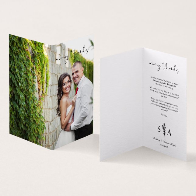 Photo Branches botaniques romantiques Script lunai (Inside and Outside)