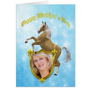 Photo Carte de la fête des mères avec un cheval d'