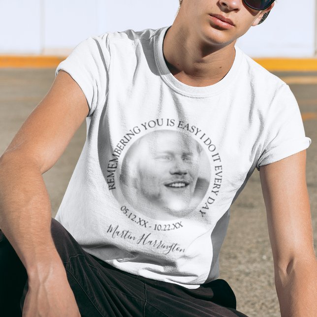 Photo Collage moderne en mémoire d'amour T-shirt (Créateur téléchargé)