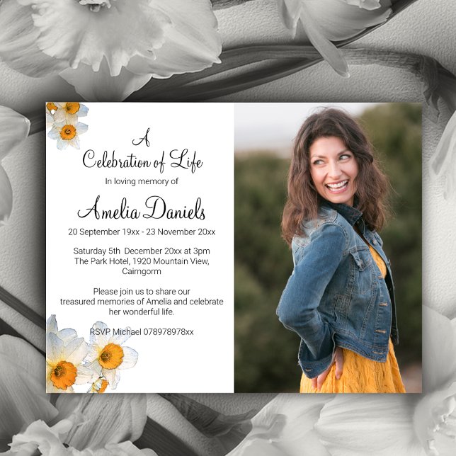 Photo Daffodil Blanc Dans Carte Mémoire Amour (Créateur téléchargé)