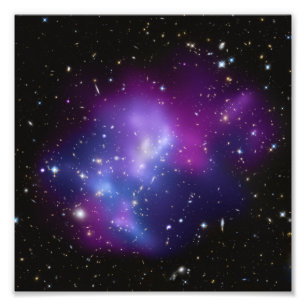 Photo d'amas de galaxies pourpre