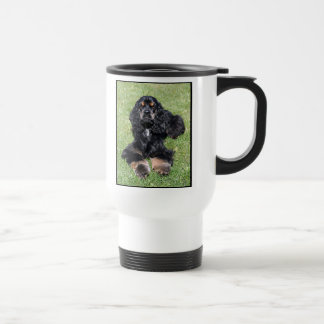 Photo de cocker sur la tasse de voyage