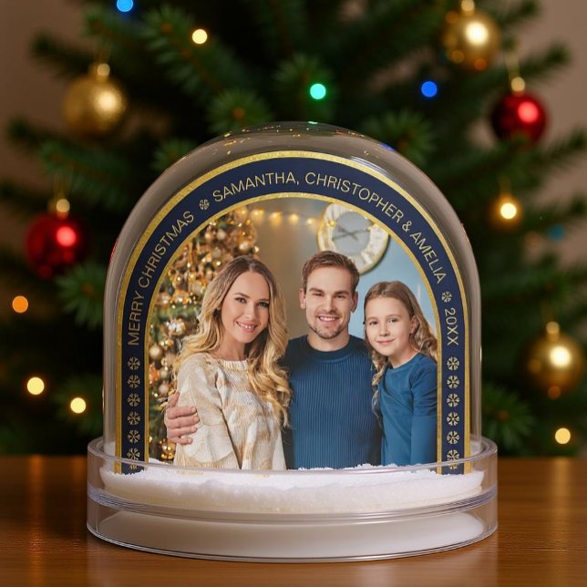 Photo de famille de Noël en bleu marine et or faux (Snow globe with Christmas tree)