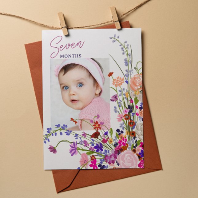 Photo de la carte à pendaison mensuelle Floral Bab (Floral Baby Monthly Milestone Hanging Card Photo)