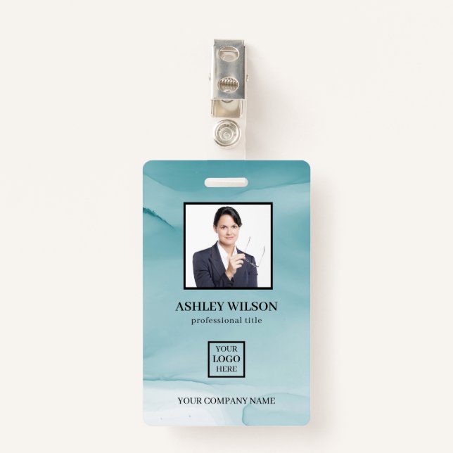 Photo ID Entreprise Sur Le Badge D'Encre D'Alcool  (Devant avec clip)