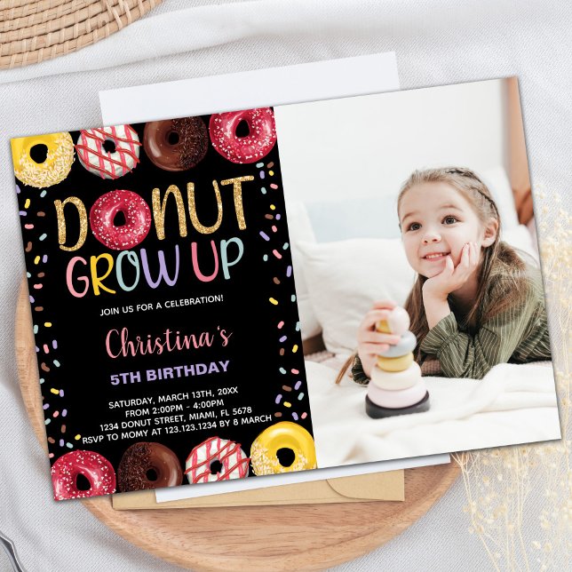 Photo jaune noir Donut Invitations d'anniversaire (Black Yellow Photo Donut Birthday Invitations)