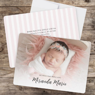Photo minimaliste de bébé fille personnalisée