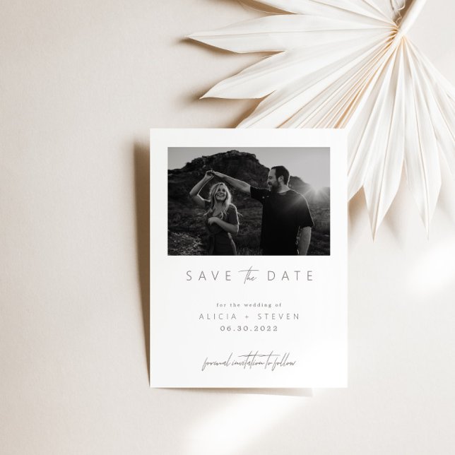 Photo minimaliste moderne Enregistrer la date (Modern Minimalist Script Photo Save the Date)