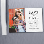 Photo Minimaliste Moderne Magnétique Enregistrer L<br><div class="desc">Moderne Minimaliste Simple Couple Photo Fiançailles Faire-part Enregistrer la date Magnet Card</div>