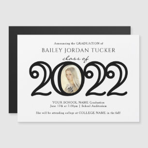 Photo moderne 2022 Black White Graduation Magnet
