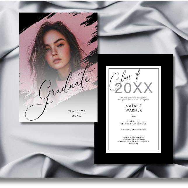 Photo moderne Faire-part noir et blanc (Modern Photo Black & White Grad Announcement)