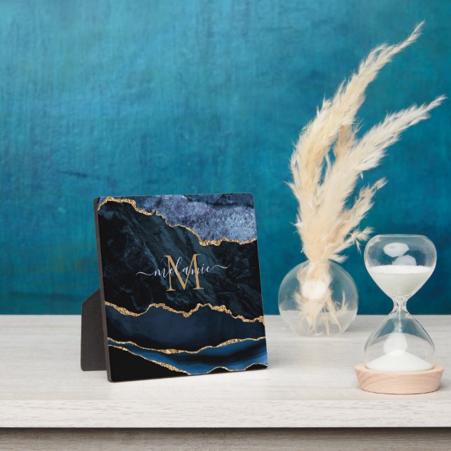 Photo Plaque de monogramme géode paillettes bleu marine  (Insitu)