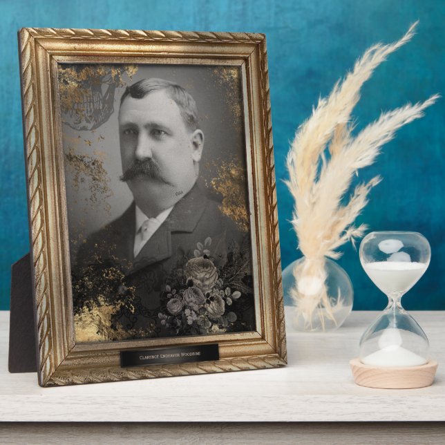 Photo Portrait hanté | Plaque | Mustache Man (Côté)