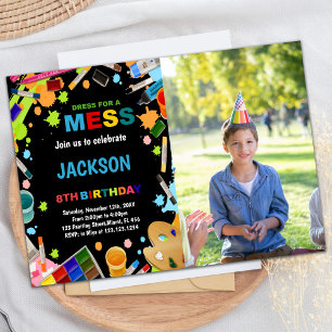 Photo Robe Noire Pour Les Invitations De Peinture