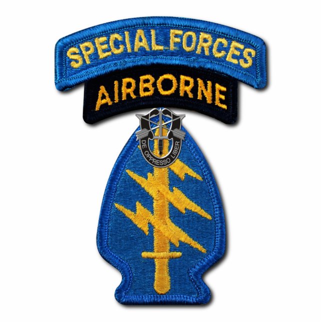 Photo Sculpture des Berets verts des forces spécia (Devant)