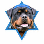 Photo Sculpture Étoile de David de Hanoukka - rottweiler<br><div class="desc">Ce qui pourrait faire dire Hanoukka heureux plus d'amusement qu'ayant ce chien de rottweiler porter un Yamaka entouré par l'étoile de David. Cette conception lunatique de vacances sera sûre d'enchanter vos amis et famille aussi bien que d'autres amoureux des animaux. Cette conception est disponible dans plus de 100 Races de...</div>