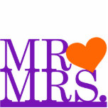 Photo Sculpture M. & Mme Purple & Orange Heart Cake Topper<br><div class="desc">Décorez votre gâteau mariage avec cette garniture de gâteau simple mais amusante de Kustom By Kris. Il est écrit "M." et "Mme" avec un "et" entre eux. Contactez-moi pour que cette garniture de gâteau soit customisée avec vos couleurs mariages.</div>