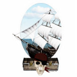 Photo Sculpture Un bateau pirate<br><div class="desc">OEuvre numérique d'un bateau de pirates à la frontière blanche ovale, avec un crâne de pirates et deux coffres au trésor.</div>