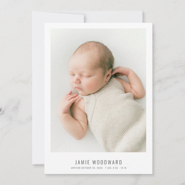 Photo simple moderne de fille bébé (Devant)