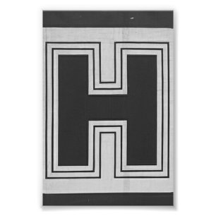Photographie de la lettre de l'alphabet H3 Noir et