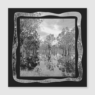 Photographie de la rivière Murray en noir et blanc