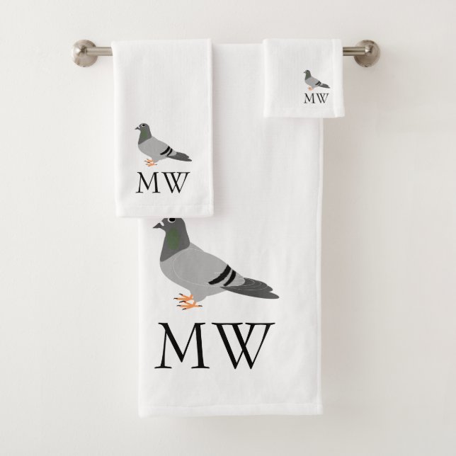 Pigeon Design Monogrammed (En situation)