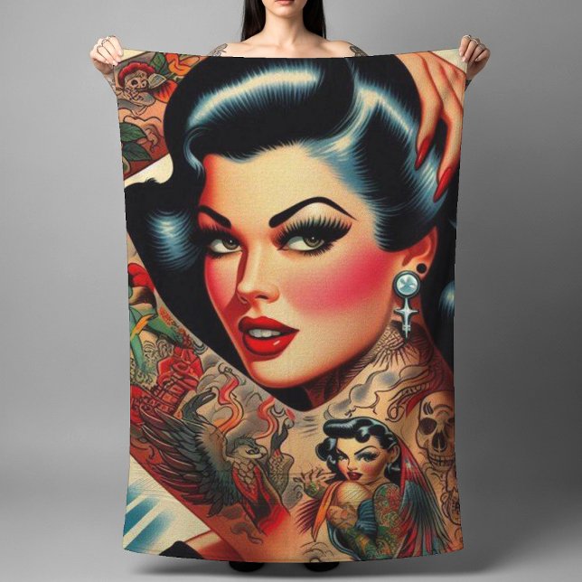 Pinceau tatoué vintage (Créateur téléchargé)