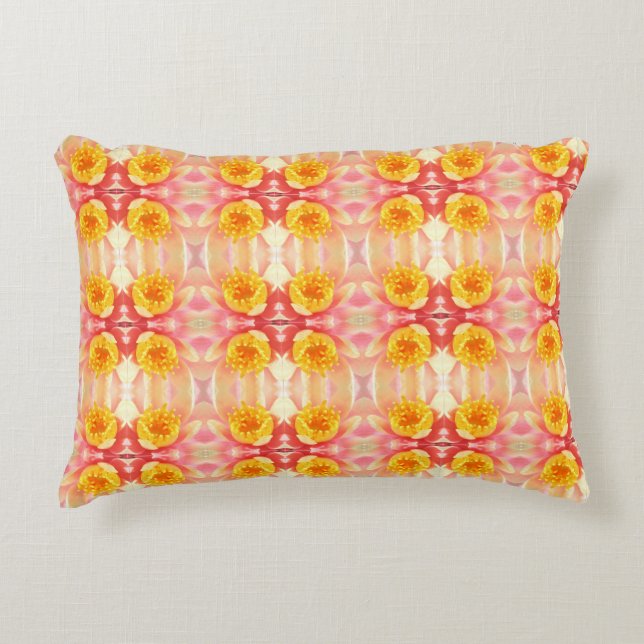 Pink and Yellow Water Lys Accent Coussin (Devant)