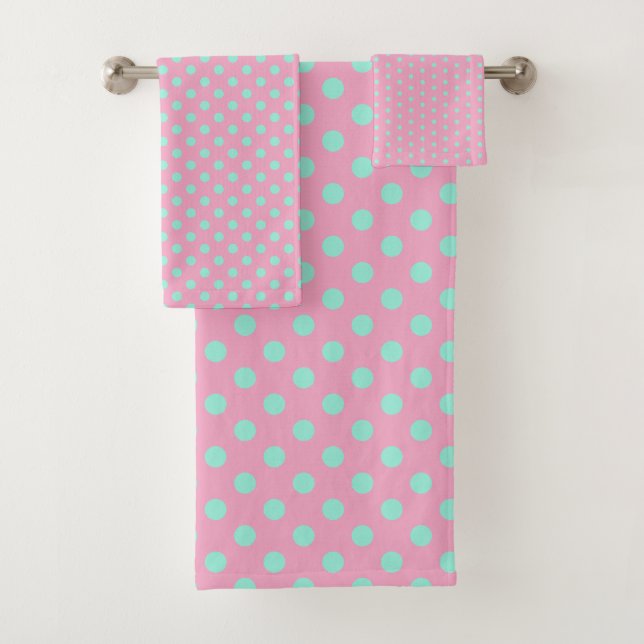 Pink et Aqua Polka Dot (En situation)