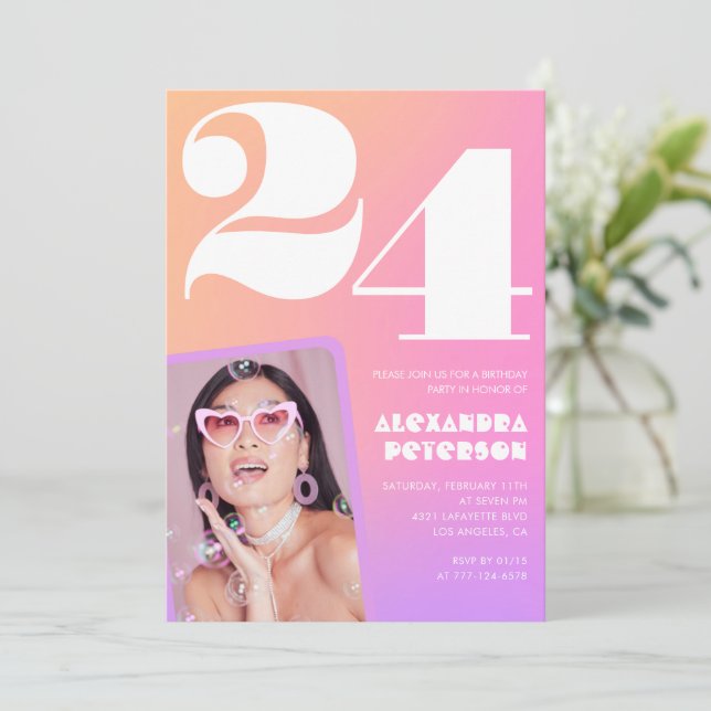 Pink Gradient 24e anniversaire invitation Retro Ph (Debout devant)