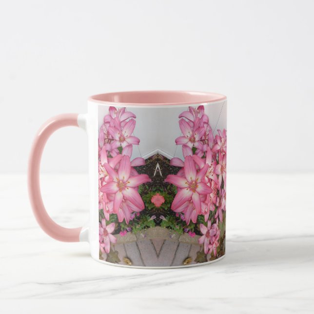 Pink Lilly Mug (Gauche)