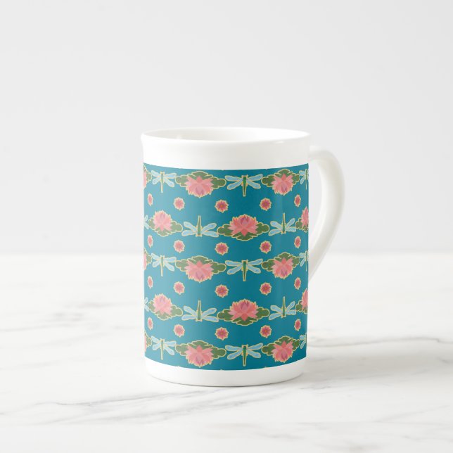 Pink Water Lys and Dragonflies Bone China Mug (Devant droit)