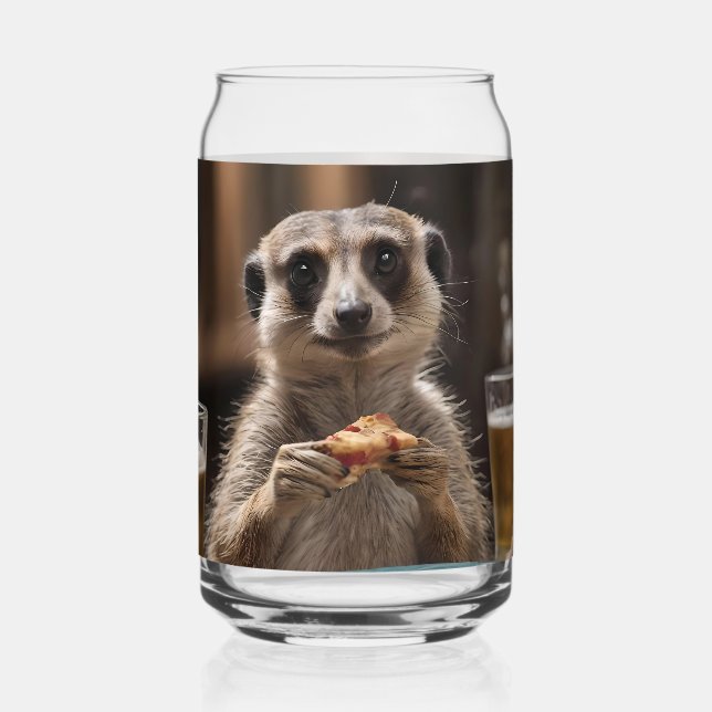 "Pizza et verres : la pause snack idéale d'un suri (Recto)