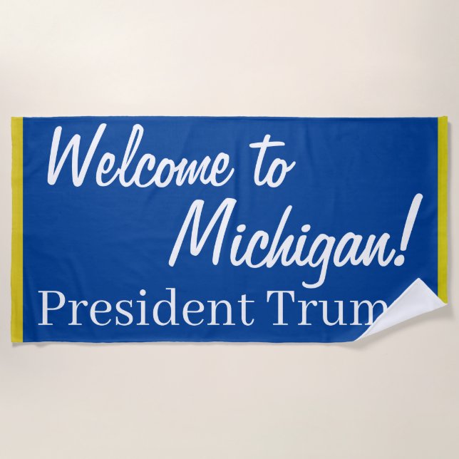 Plage Bienvenue Au Michigan ! Serviette de rallye Trump (Devant)