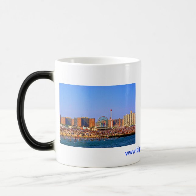 Plage de Coney Island - tasse de NYC (Gauche)