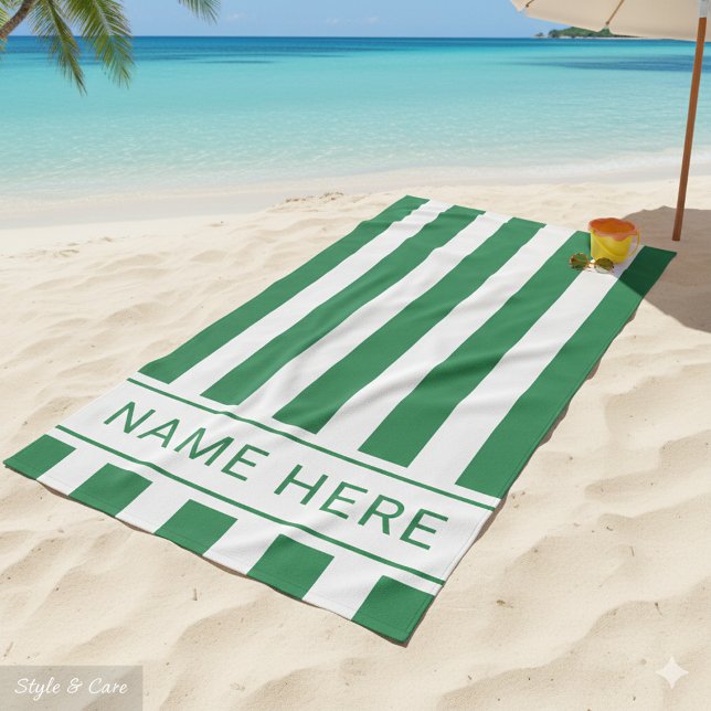 Plage Serviette en Grille Blanche Vert de mer avec votre (Seafoam Green White Stripe Towel with Your Name)
