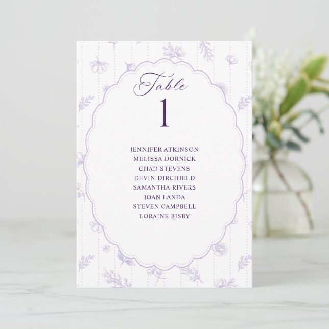 Plan de table de mariage ovale vintage lavande (Debout devant)