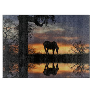 Planche À Découper Beau Cheval et Eau