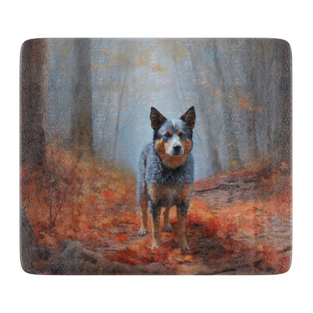 Planche À Découper Blue Heeler en automne feuilles tombées inspirent (Devant)