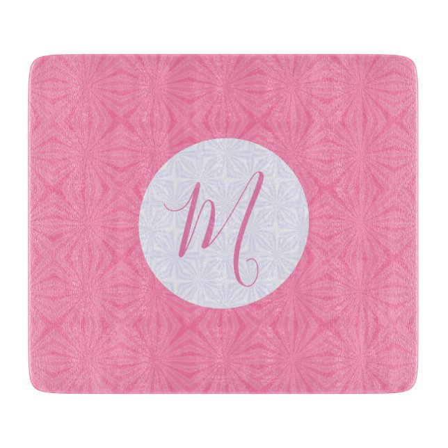 Planche À Découper Carrés ondulés rose clair Initiale personnalisée  (Devant)