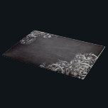 Planche À Découper chic poule chic chic chalkboard monogramme<br><div class="desc">country chic fleurish tournois chalkboard monogram accessoires et français monogram chalkboard party favors. Accessoires de cuisine rustique en tableau noir de campagne.</div>