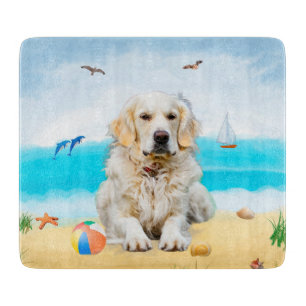 Planche À Découper Chien Retriever Doré sur la Plage