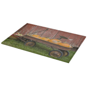 Planche À Découper Citrouilles dans un vieux chariot