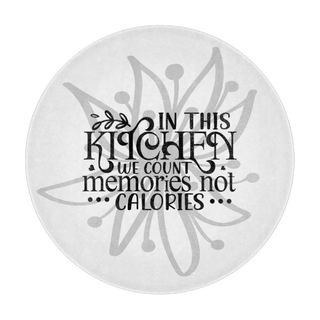 Planche À Découper Dans Cette Cuisine Nous Comptons Des Souvenirs Et  (Devant)