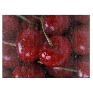 Planche à découper de cerises