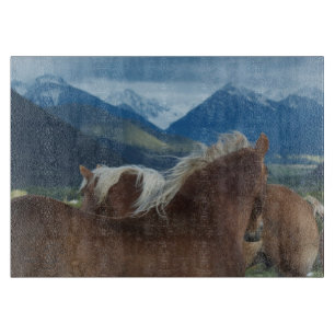 Planche à découper de crinières et de montagnes