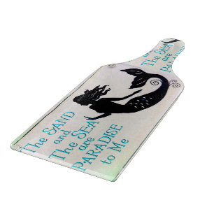 planche à découper de sable et de sirène de mer