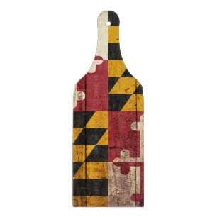 Planche À Découper Drapeau d'état du Maryland sur le vieux grain en