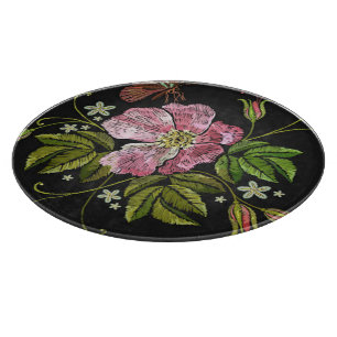 Planche À Découper Élégant Motif floral broderie Arrière - plan noir